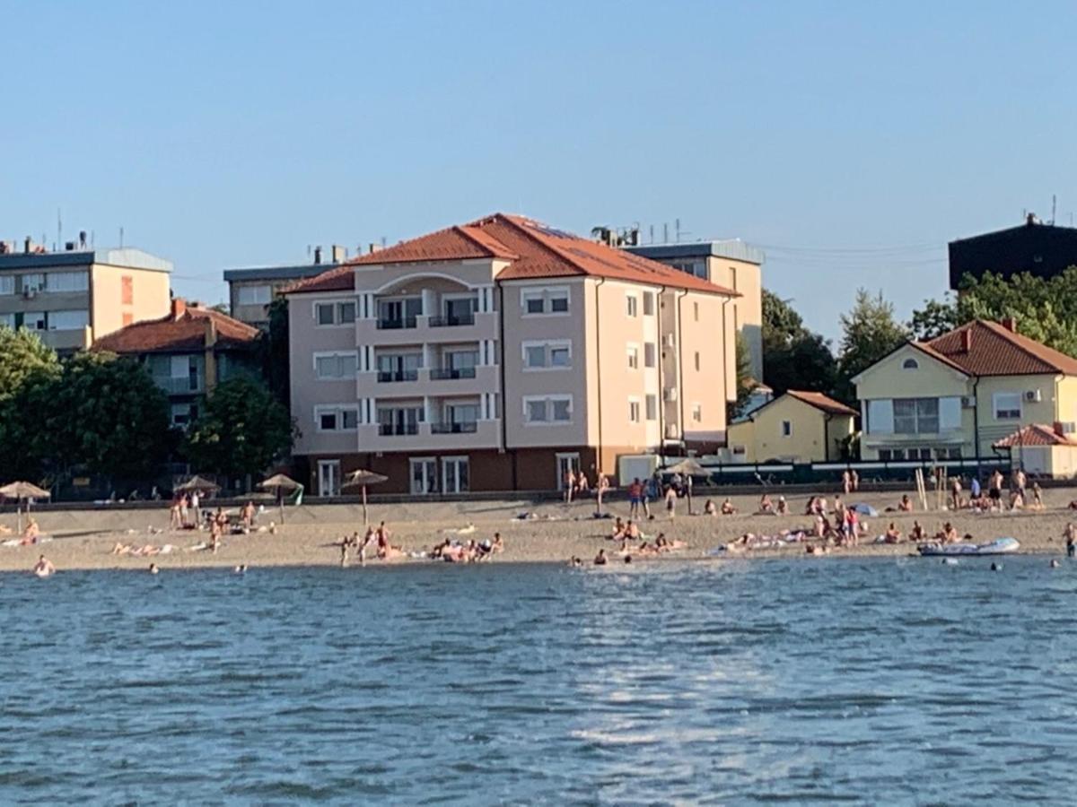 Danubiana Apartments 5 Kladovo Zewnętrze zdjęcie