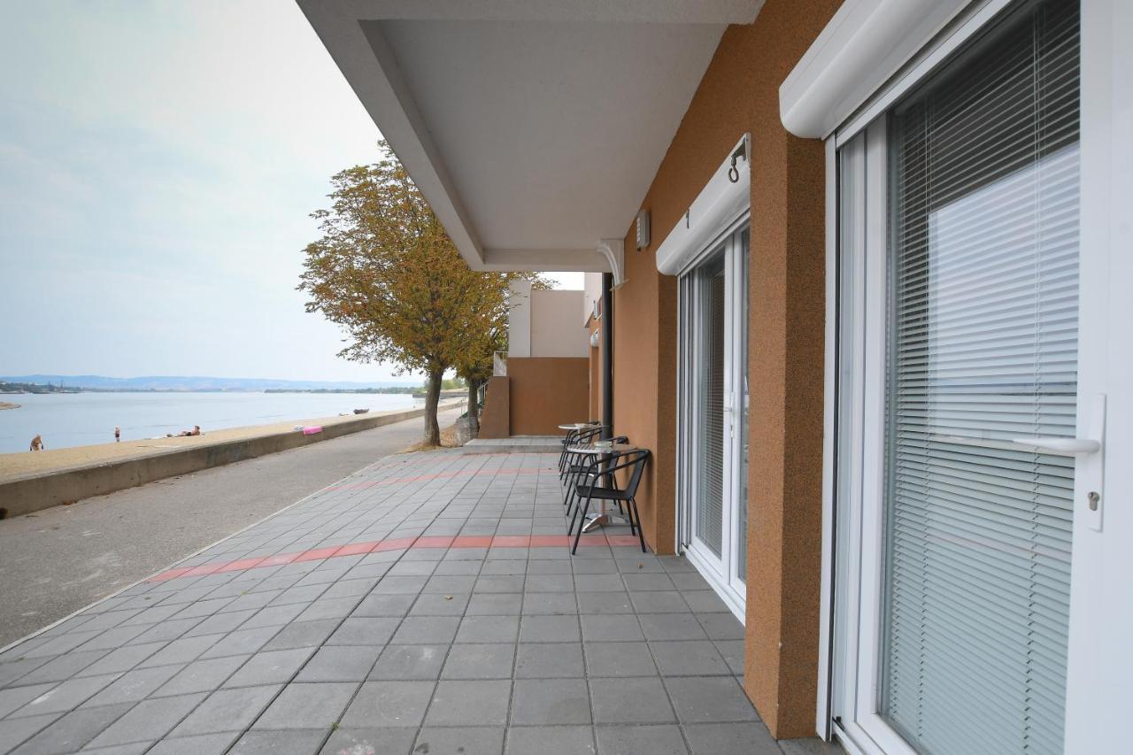 Danubiana Apartments 5 Kladovo Zewnętrze zdjęcie