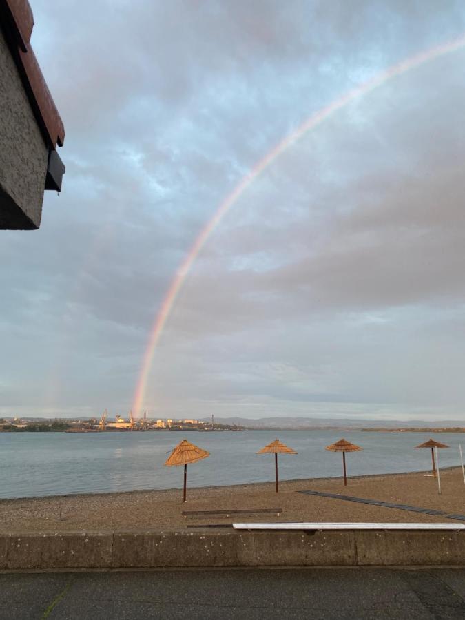 Danubiana Apartments 5 Kladovo Zewnętrze zdjęcie
